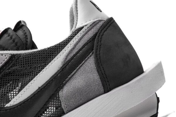 Sacai x Nike LDWaffle BlackWhite BV0073-001 - Image 6