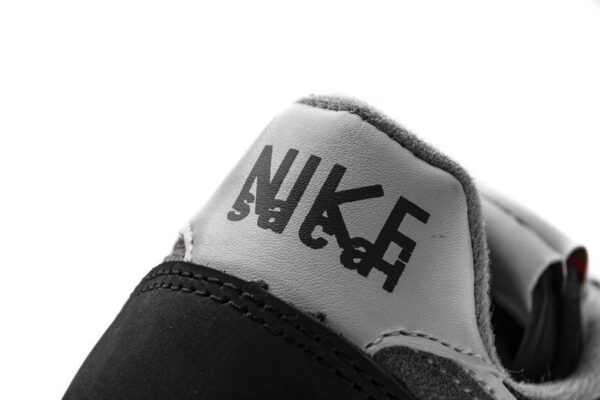 Sacai x Nike LDWaffle BlackWhite BV0073-001 - Image 9