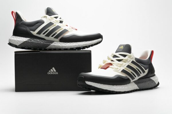 EG8096 adidas UltraBOOST All Terrain White - Image 2