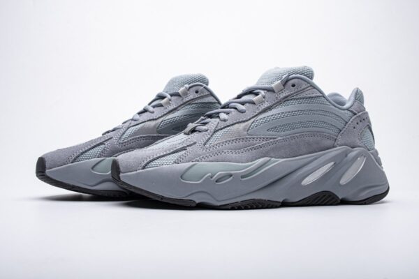 FV8424 adidas Yeezy Boost 700 V2 “Hospital Blue”Basf Boost - Image 4