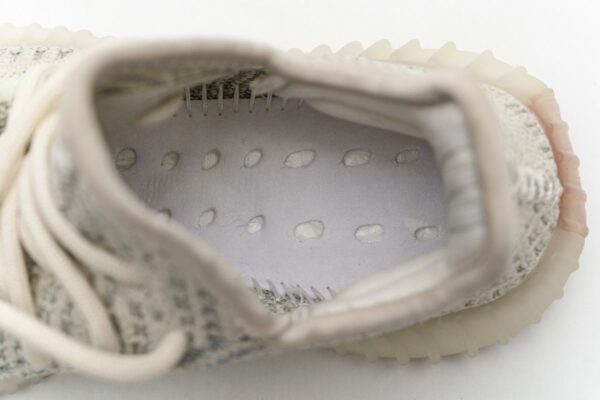 FT3043 adidas Yeezy Boost 350 V2 Cloud White - Image 7