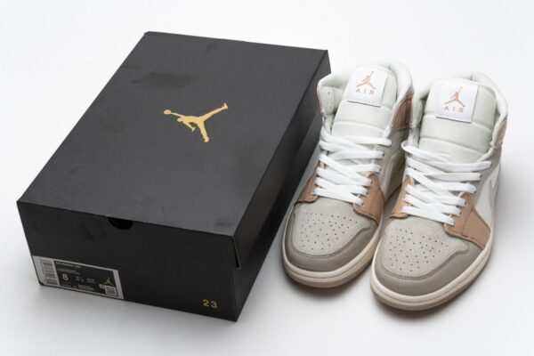 CV3044-100 Air Jordan 1 Mid Milan - Image 3