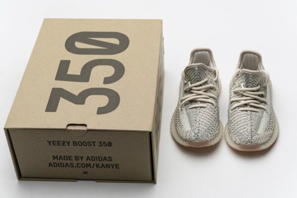 FT3043 adidas Yeezy Boost 350 V2 Cloud White - Image 4