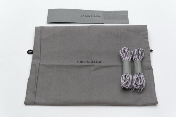 542436 W1GB7 5482 Balenciaga Tess S.Black Purplish Red - Image 12
