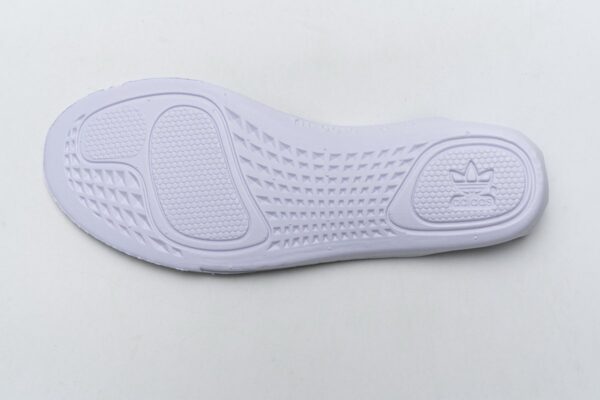 FT5317 adidas Yeezy Boost 350 V2 Cloud White - Image 13